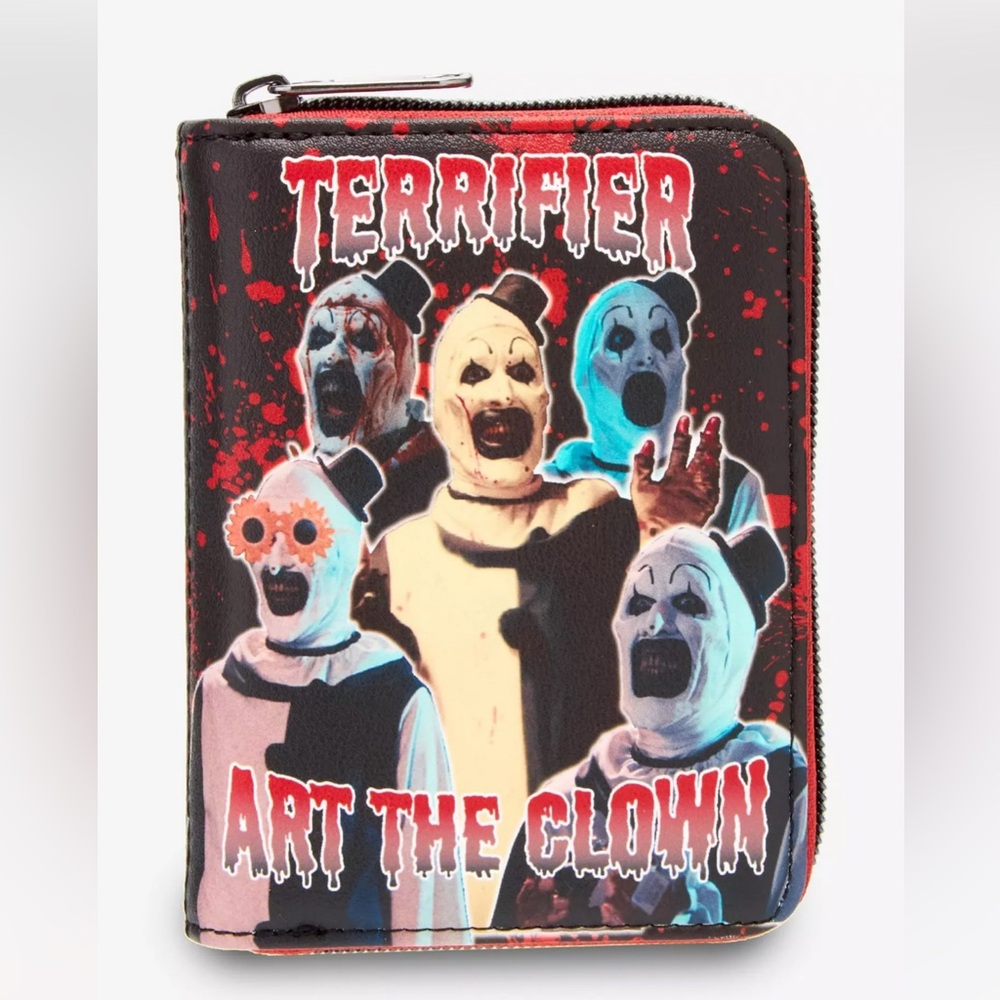 Loungefly Terrifier Art The Clown Splatter Mini Zipper
Wallet